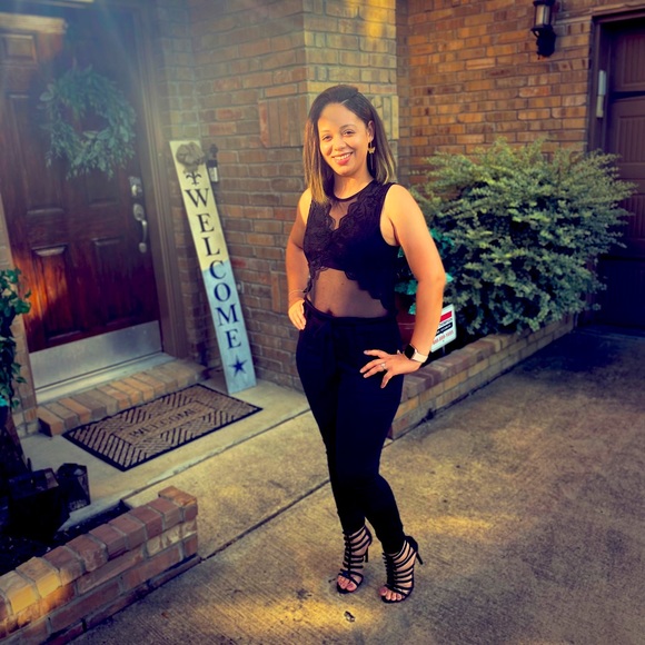 Meet your Posher, Suzette - Picture 1 of 1